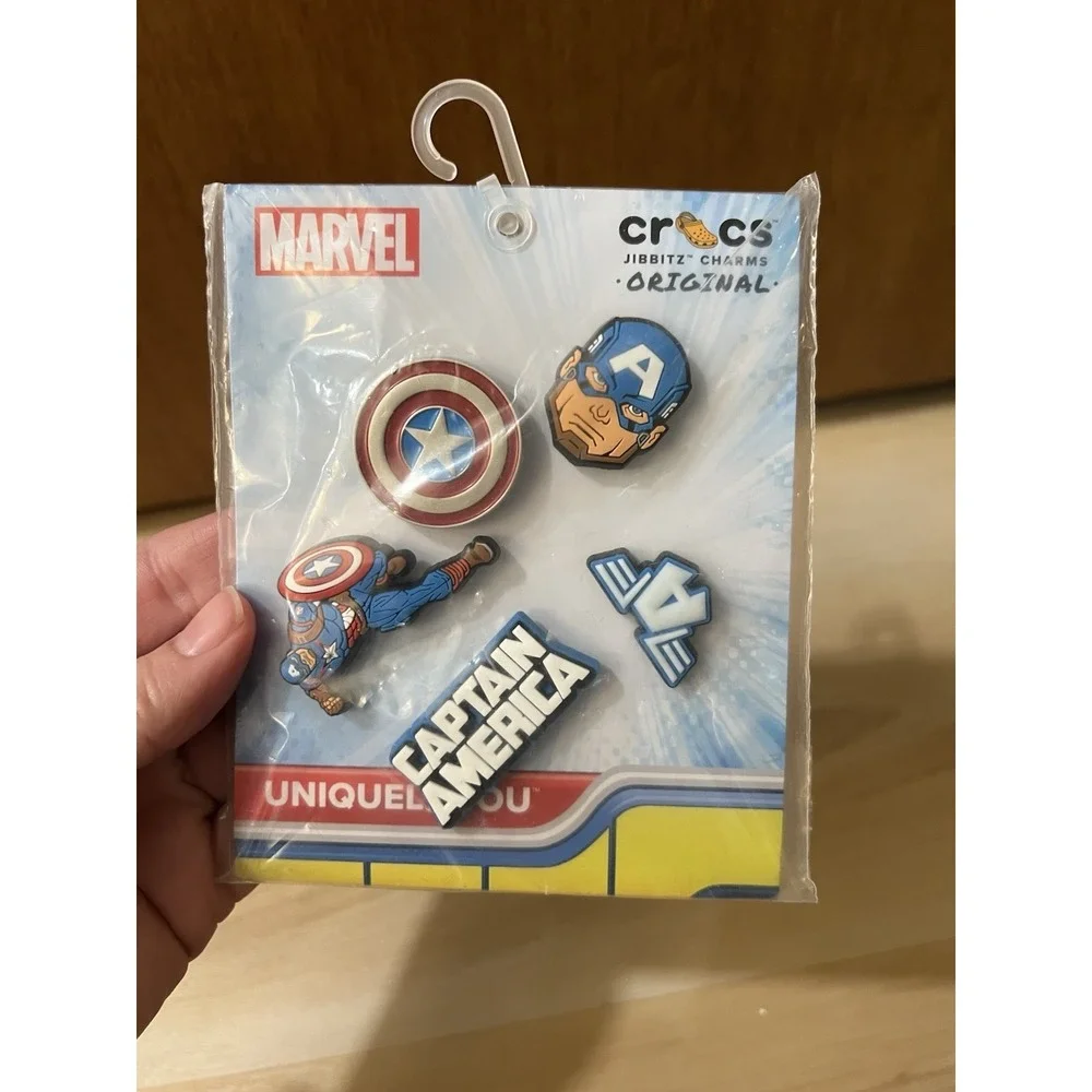 Crocs Jibbitz Uniquely You Charms Original Marvel Captain‎ America 5 Pack